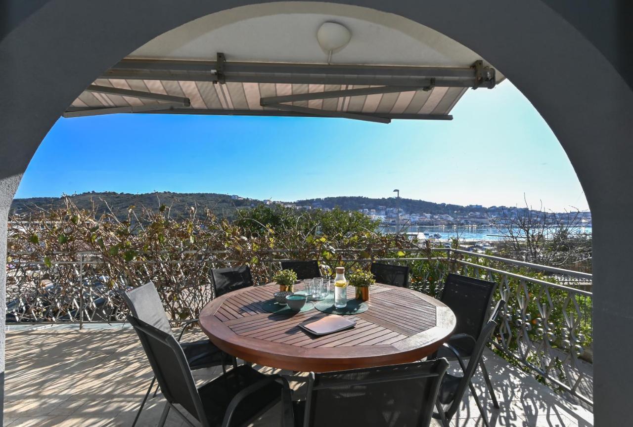 Holiday House Vukman Trogir Eksteriør billede