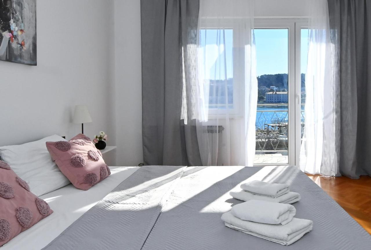 Holiday House Vukman Trogir Eksteriør billede
